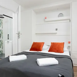 Ochota Siemieńskiego By Renters Apartament